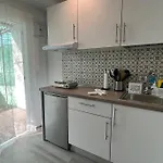 Renovated Tiny House Apartmán *