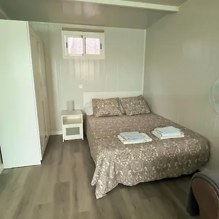 Апартаменты Renovated Tiny House Сан-Бартоломе